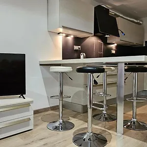 https://bnb-il-cortiletto.it-lombardy.com